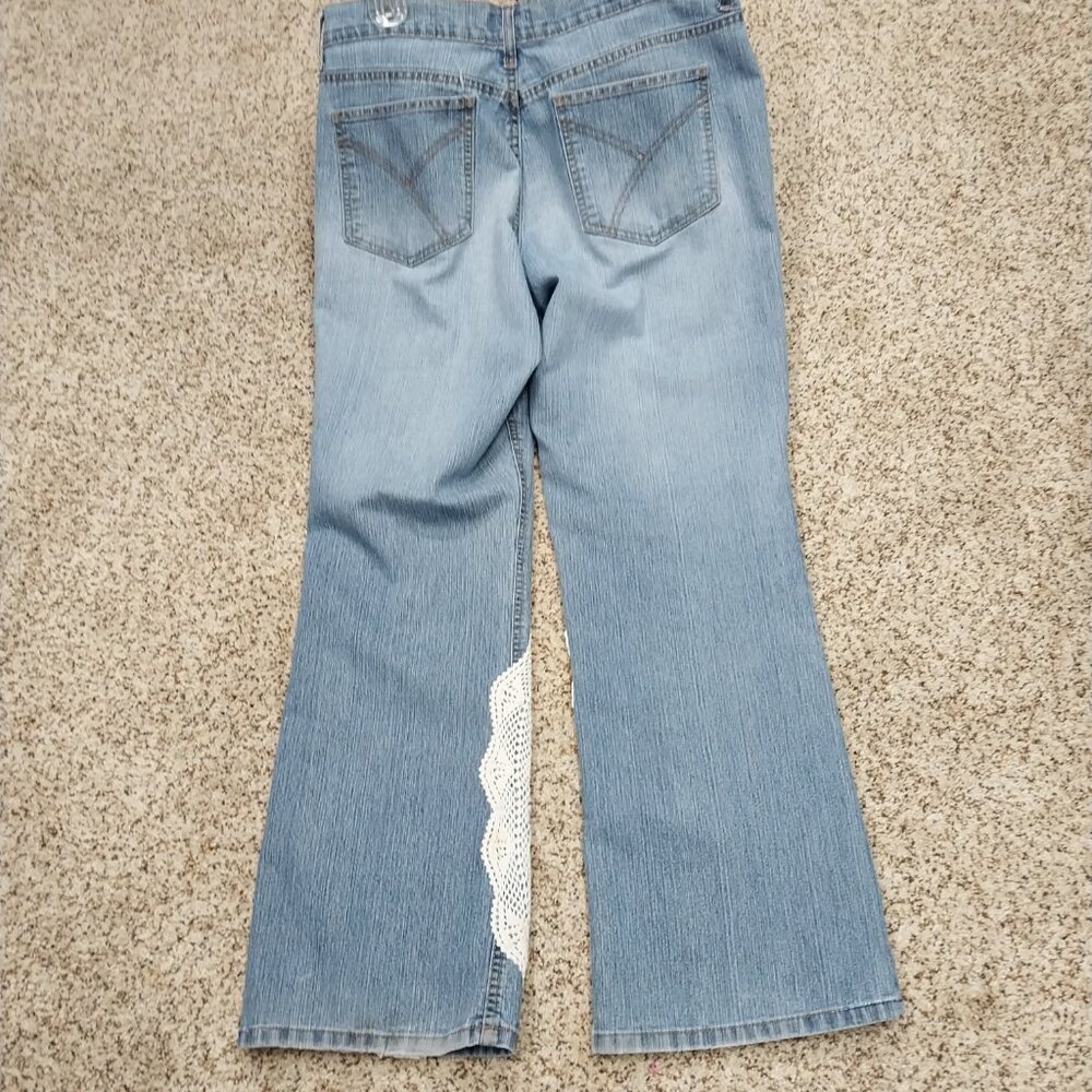 3226 Size 14 Duck Head Upcycled Cream and Green Jeans. - Picture 4 of 5
